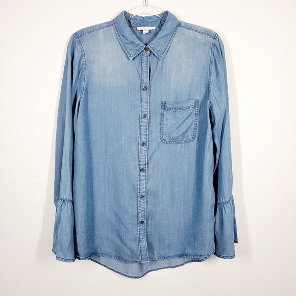 beachlunchlounge Tops - BEACH LUNCH LOUNGE COLLECTION CHAMBRAY BLOUSE